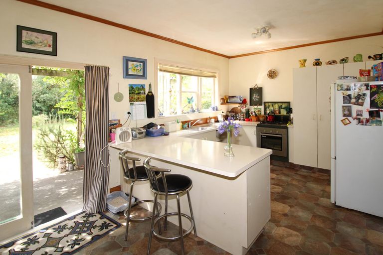 Photo of property in 87 Park Road, Carterton, 5713