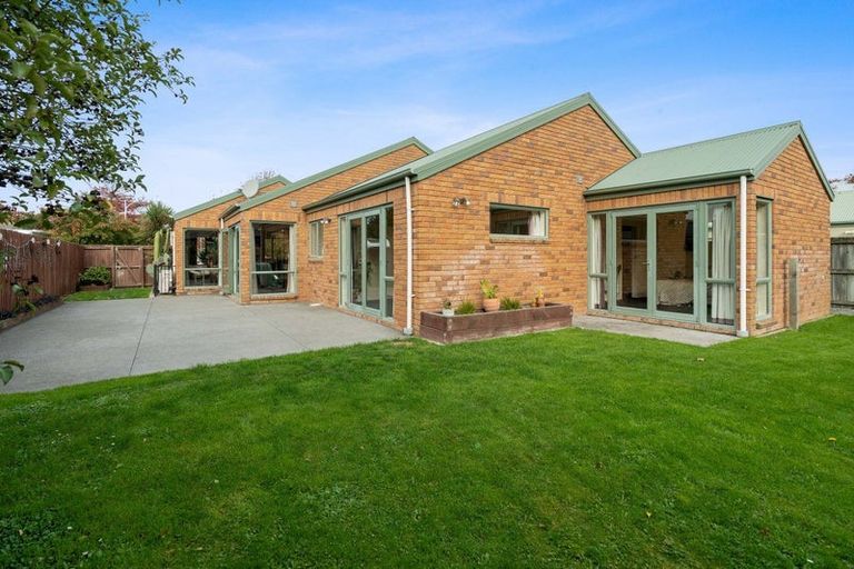 Photo of property in 7a Marsack Crescent, Halswell, Christchurch, 8025