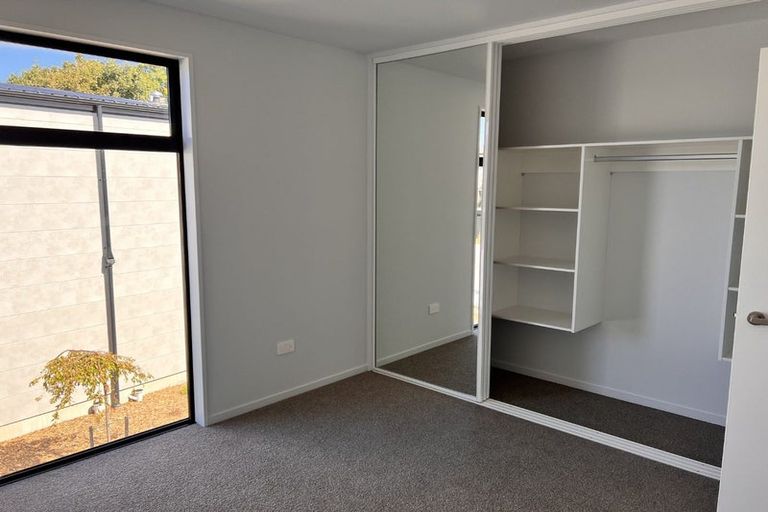 Photo of property in 5/10 New Brighton Road, Shirley, Christchurch, 8061