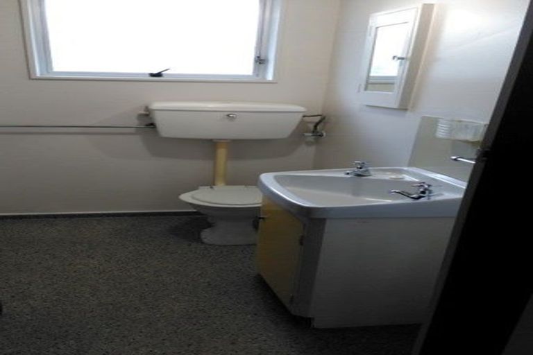 Photo of property in 2/26a Colligan Street, Upper Riccarton, Christchurch, 8041