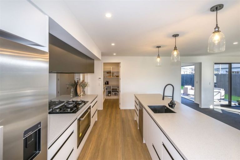 Photo of property in 74 Aviemore Drive, Marshland, Christchurch, 8083