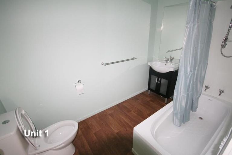 Photo of property in 2-3/240 Clayton Road, Pukehangi, Rotorua, 3015