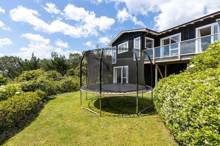 Photo of property in 373 Paremoremo Road, Paremoremo, Auckland, 0632