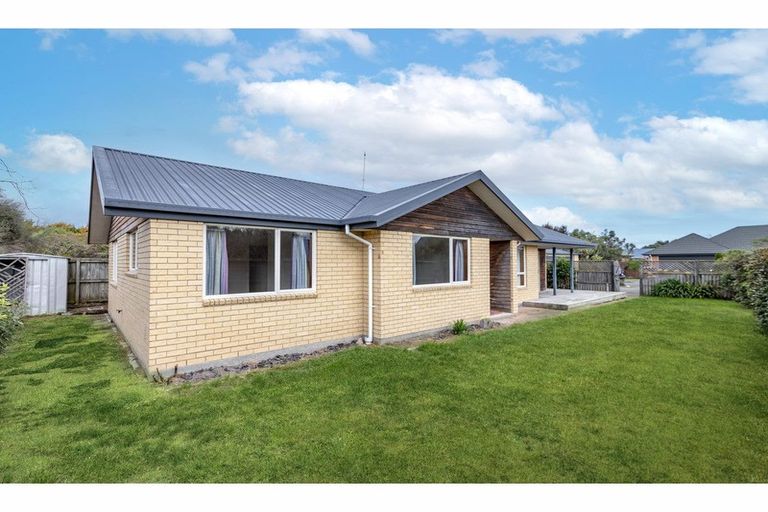 Photo of property in 23 Seascape Gardens, Bromley, Christchurch, 8062