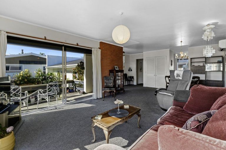 Photo of property in 2 Shelley Street, Otumoetai, Tauranga, 3110