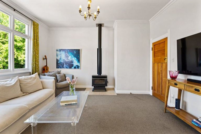 Photo of property in 3 Moeller Street, Taradale, Napier, 4112