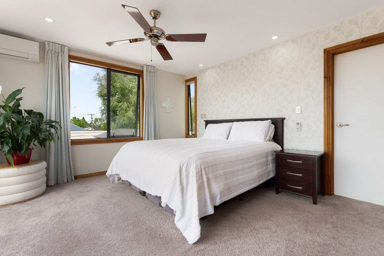 Photo of property in 2 La Cumbre Close, Bethlehem, Tauranga, 3110