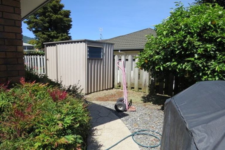 Photo of property in 2 Crescent Street, Richmond, 7020