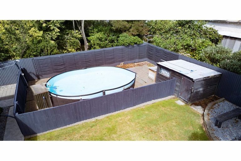 Photo of property in 5 Hegan Place, Rangiora, 7400