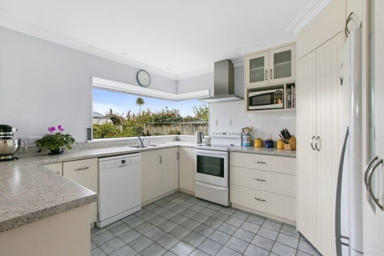 Photo of property in 13 Crossley Street, Katikati, 3129