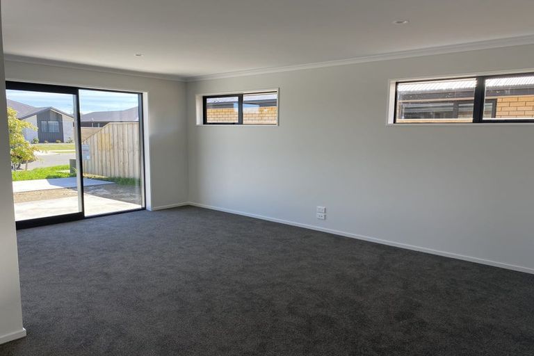 Photo of property in 11 Nathaniel Archer Street, Woodend, 7610