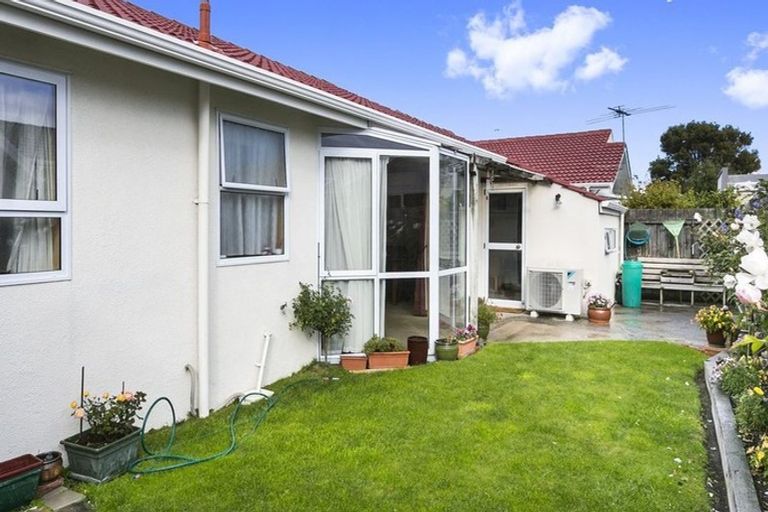 Photo of property in 24 Marlow Street, Saint Kilda, Dunedin, 9012