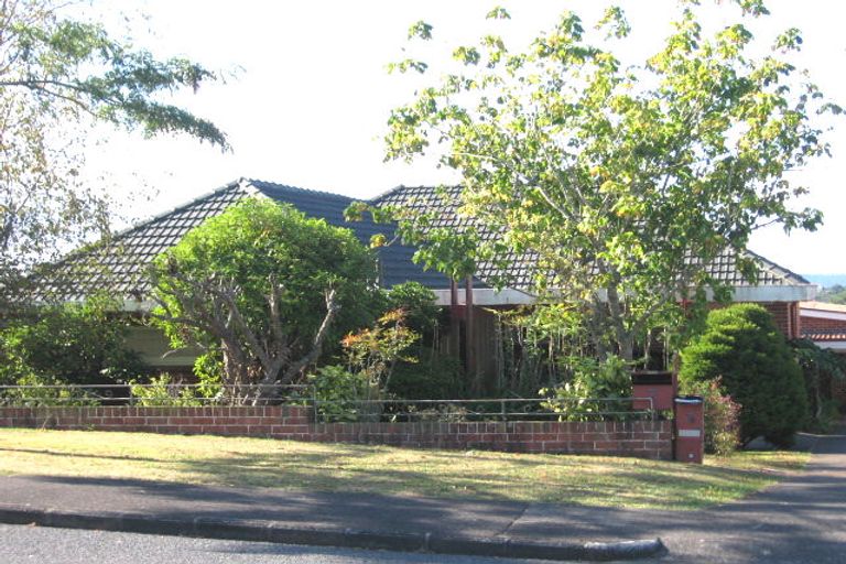 Photo of property in 7 Riverview Road, New Lynn, Auckland, 0600