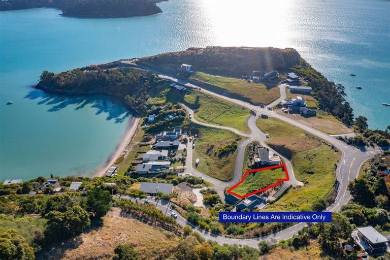Photo of property in 6 Te Wharau Lane, Charteris Bay, Governors Bay, 8971