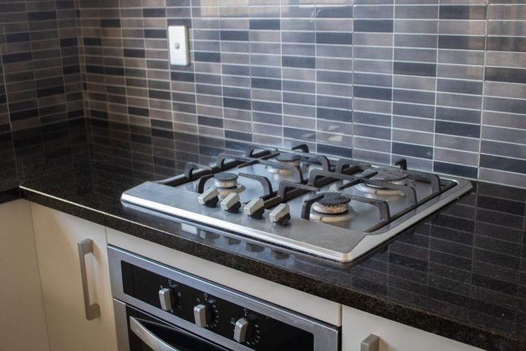 Photo of property in 108 San Marino Drive West, Henderson, Auckland, 0612