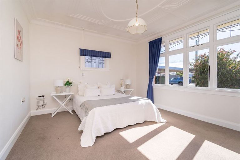 Photo of property in 62 Royal Crescent, Saint Kilda, Dunedin, 9012