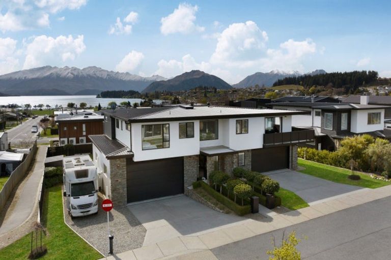 Photo of property in 14 Primary Lane, Wanaka, 9305