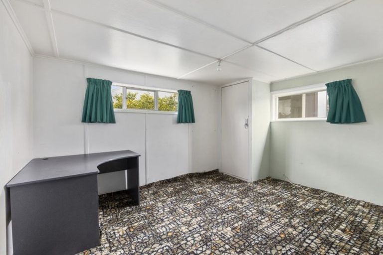 Photo of property in 983 High Street, Avalon, Lower Hutt, 5011