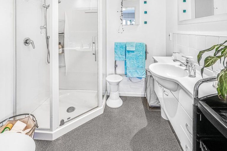 Photo of property in 11 Augusta Street, Fairfield, Hamilton, 3214