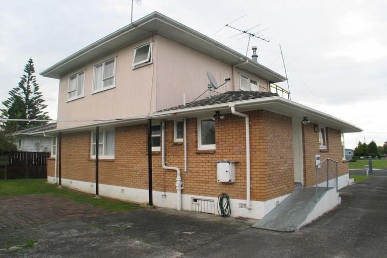 Photo of property in 44 Edinburgh Avenue, Rosehill, Papakura, 2113