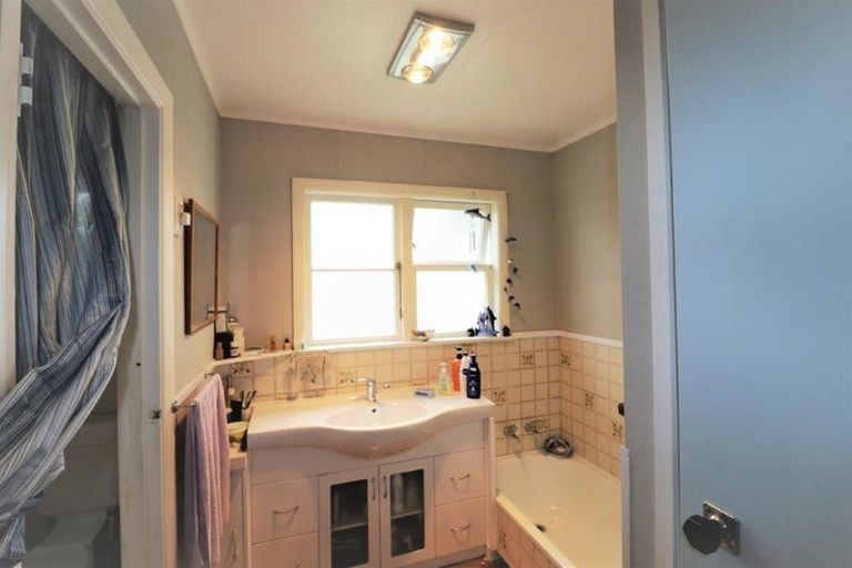 Photo of property in 561 Makirikiri Road, Marton, 4789