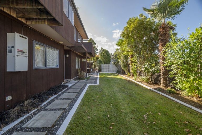 Photo of property in 8 Brunette Drive, Acacia Bay, Taupo, 3330