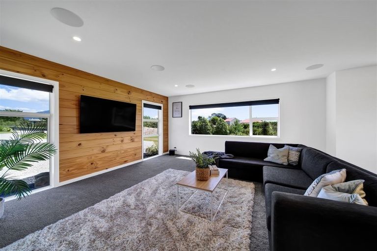 Photo of property in 1253 Upland Road, Egmont Village, Inglewood, 4386