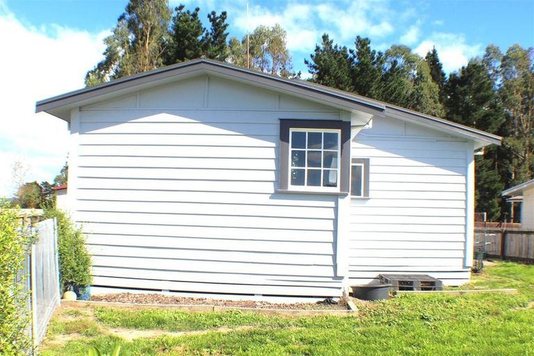 Photo of property in 17 Holt Place, Waipukurau, 4200