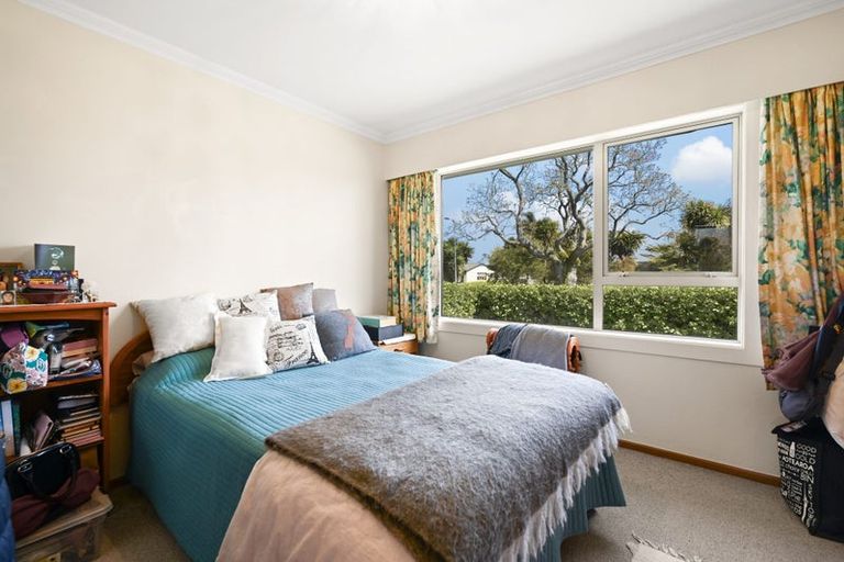 Photo of property in 32 Fuchsia Avenue, Pukete, Hamilton, 3200