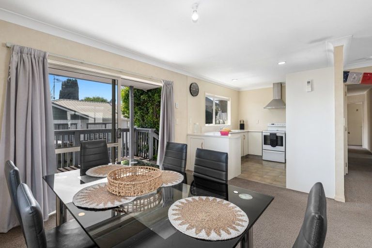 Photo of property in 16b Bristol Avenue, Brookfield, Tauranga, 3110