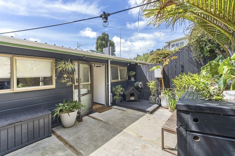Photo of property in 12b Wheeler Place, Upper Vogeltown, New Plymouth, 4310