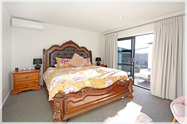 Photo of property in 18 Forbes Road, Foxton Beach, Foxton, 4815
