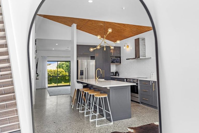 Photo of property in 63b Percy Road, Papamoa Beach, Papamoa, 3118