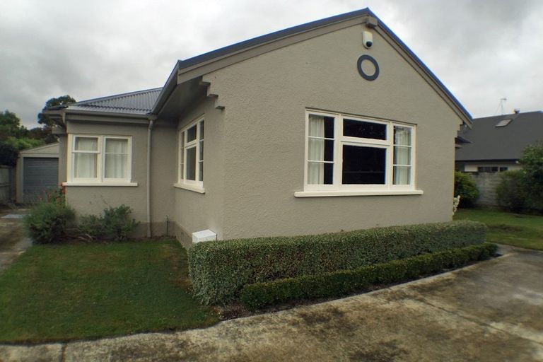 Photo of property in 6 Manuka Street, Hokowhitu, Palmerston North, 4410