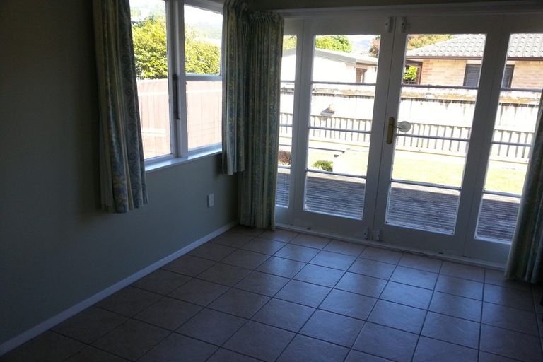 Photo of property in 12 Sheridan Crescent, Trentham, Upper Hutt, 5018