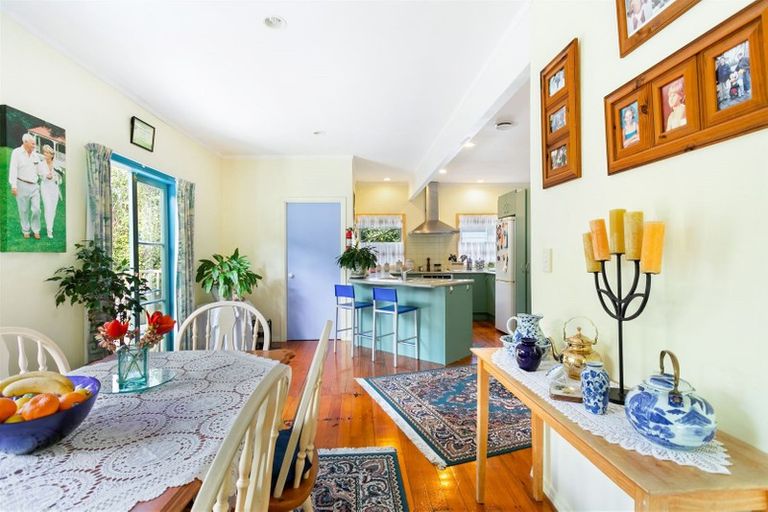 Photo of property in 24 Withers Road, Glen Eden, Auckland, 0602