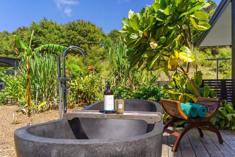 Photo of property in 343 Kanohi Road, Kaukapakapa, 0873