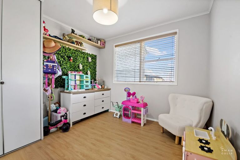 Photo of property in 186 Old Titirangi Road, Titirangi, Auckland, 0604