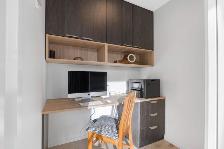 Photo of property in 12 Overton Place, Prebbleton, 7604