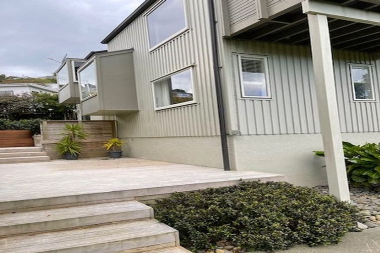 Photo of property in 107 Totara Road, Miramar, Wellington, 6022