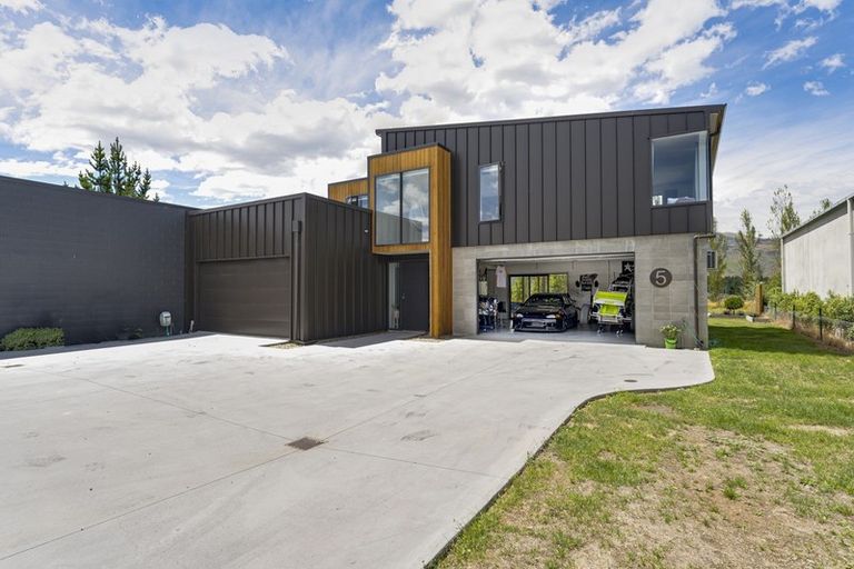 Photo of property in 5 Monaco Drive, Cromwell, 9384