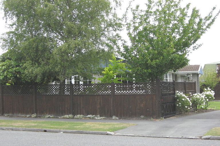 Photo of property in 11 Ingrid Street, Parklands, Christchurch, 8083