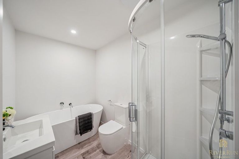 Photo of property in 20a King Street, Upper Hutt Central, Upper Hutt, 5018