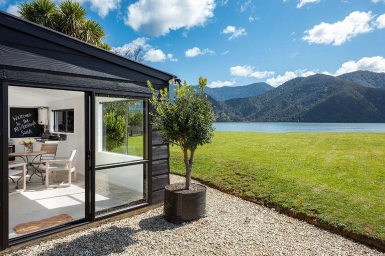 Photo of property in 4 Cook Street, Havelock, 7100