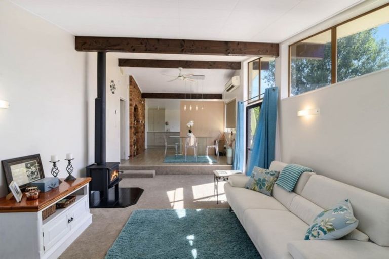 Photo of property in 20 Edmund Road, Mangakakahi, Rotorua, 3015