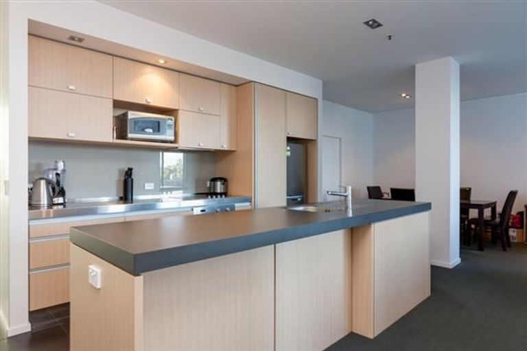 Photo of property in 22 Liardet Apartments, 22 Liardet Street, New Plymouth, 4310