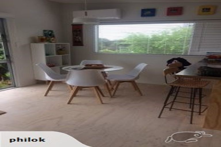 Photo of property in 54 Field Way, Waikanae Beach, Waikanae, 5036