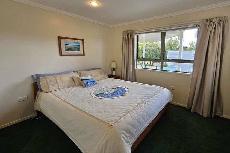 Photo of property in 19 Martin Place, Cooks Beach, Whitianga, 3591