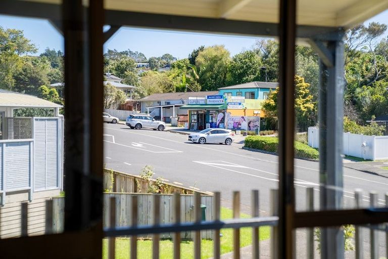 Photo of property in 71 Moore Street, Hillcrest, Auckland, 0627