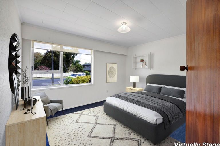 Photo of property in 11-13 Miro Street, Merrilands, New Plymouth, 4312